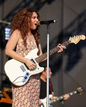 Alessia Cara Instagram - @lollapaloozacl MUCHAS GRACIAS!!! part 2/2 (📷: @livaita