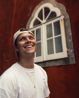 Alex Høgh Andersen Thumbnail - 141.3K Likes - Most Liked Instagram Photos