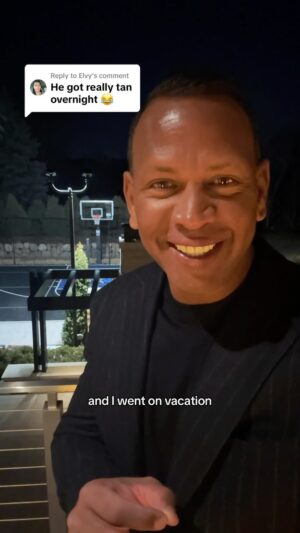 Alex Rodriguez Instagram - Everybody calm down, it’s just a tan 🇩🇴