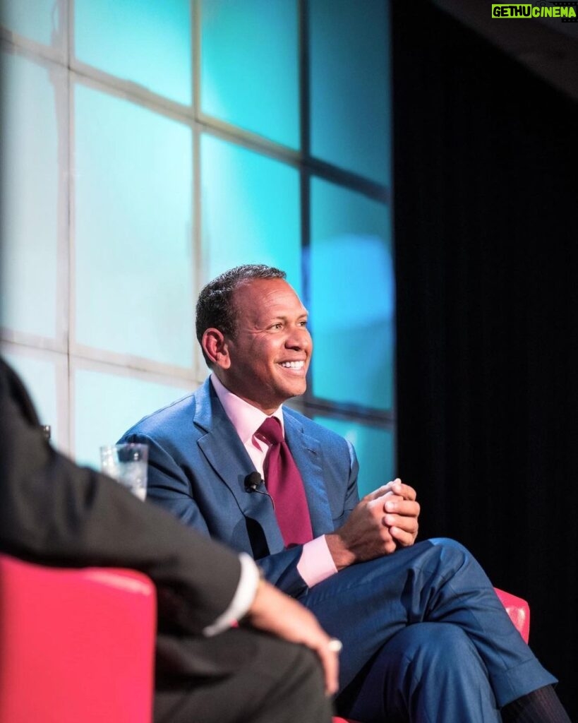 Alex Rodriguez Instagram - What an inspiring day speaking with the students and donors of the @tric_edu Foundation. Cuyahoga is the largest community college in Ohio and for the last 50 years this foundation has raised funds to make sure that students get access to a college education no matter how many bumps in the road they had to overcome to get there.