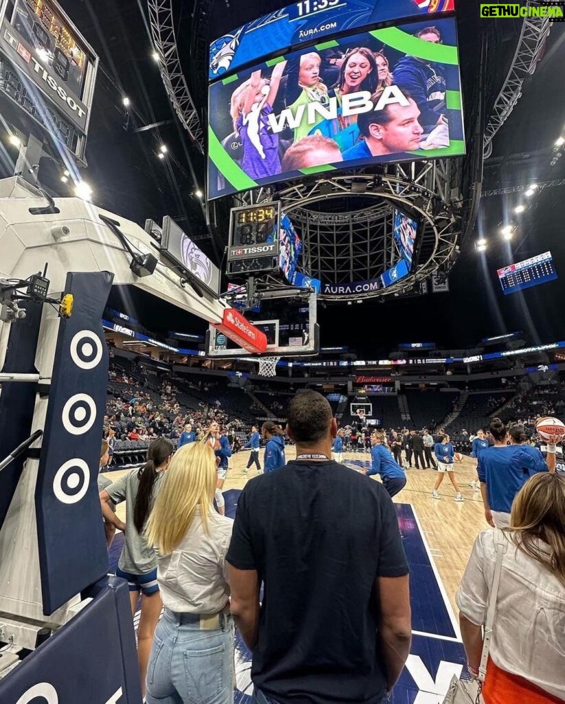 Alex Rodriguez Instagram - Incredibly proud of the @minnesotalynx athletes, coaches, and organization for a hard fought season that showed strength, dedication, and passion. It was so fun to watch and can’t wait for next season. Target Center