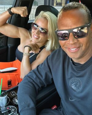 Alex Rodriguez Instagram - Happy birthday and happy Valentine’s Day @jac_lynfit. Thank you for making everyday brighter. You are a beautiful light in my life and make me better everyday. Love you mucho!