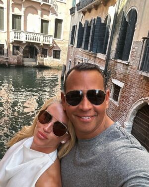 Alex Rodriguez Instagram - Happy birthday and happy Valentine’s Day @jac_lynfit. Thank you for making everyday brighter. You are a beautiful light in my life and make me better everyday. Love you mucho!