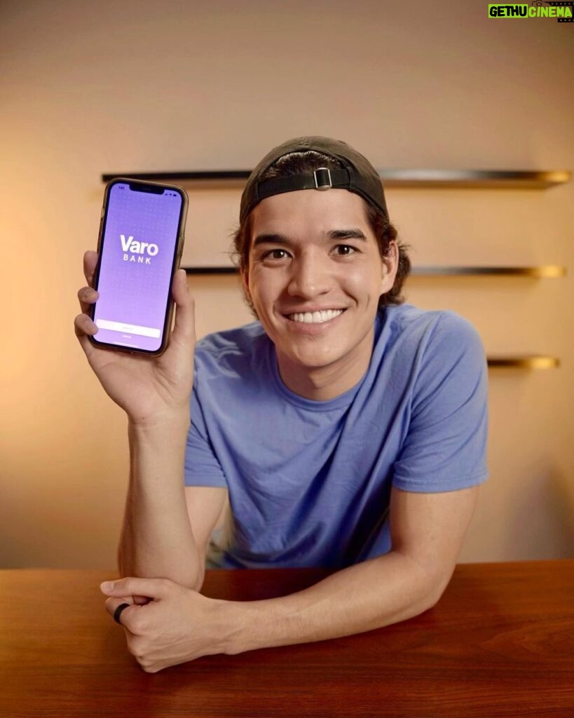 Alex Wassabi Instagram - Varo’s a digital bank that gives everyday Americans access to services designed to help build their financial future. There’s no monthly fees and you get the tools to take control of your money. Enter for a chance to win $1,000 by sharing your savings tips on a #SavingsSundays Sweepstakes post! learn more at @varobank :) #ad No Purch. Nec. Ends 12/26/21. 18+, US only, Rules: www.varomoney.com/sweepstakes, Varo Bank N.A. Member FDIC