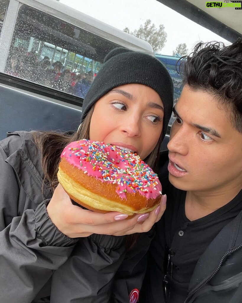 Alex Wassabi Instagram - lucky to have found a love like this. my ♾ valentines ♥ @alexxislemire