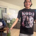 Alex Wassabi Instagram - “I thought 7 dozen would be too much”🥺🌹
