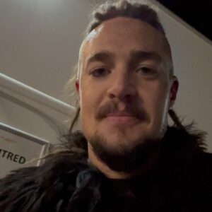 Alexander Dreymon Instagram - That’s a wrap on @thelastkingdom, on Seven Kings Must Die, and on Uhtred, son of Uhtred. As you can tell, I’m slightly out of it, exhausted and overwhelmed. Overwhelmed with gratitude for everyone who has gotten us to this point…our cast and crew, @carnivalfilms & @nbcuniversal and, of course, all of you. Thank you @netflix for allowing us to travel all the way to Bebbanburg and beyond. 
I feel so lucky that I got to live part time in Uhtred's skin for so many years. From the bottom of my heart, thank you all.