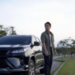 Alexander Rendell Instagram - เป็นทั้งเพื่อนเดินทาง ... เพื่อนท่องเที่ยว ... my lovely "TOYOTA FORTUNER" #FORTUNER #SIGNATUREOFEXCELLENCE
