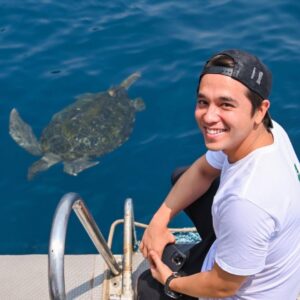 Alexander Rendell Instagram - Nothing is quite like a liveaboard experience ❤️ Happy Songkran @eecthailand #eecthailand
