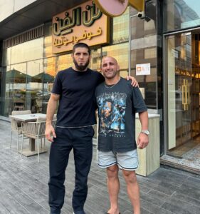 Alexander Volkanovski Instagram - All respect to Islam and his team. On to the next 👊 #UFC294