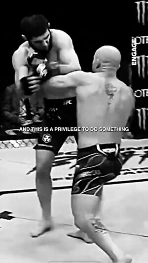 Alexander Volkanovski Instagram - I love this shit 👑 #UFC294 

🎥 @engage