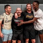 Alexander Volkanovski Instagram - Great catching up with the lads before #UFC287 fight week.