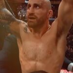 Alexander Volkanovski Instagram - 2024 here we come! #ufc298 #andstill