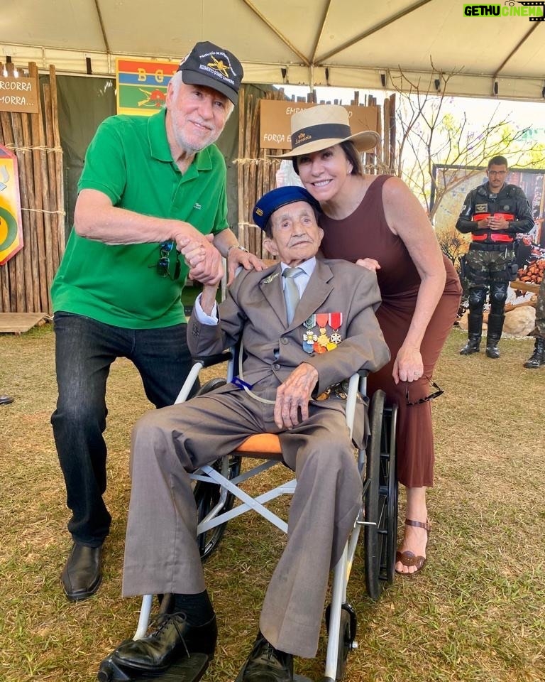 Alexandre Garcia Instagram - No encerramento da Semana da Pátria, a homenagem ao Herói de Montese, ten-cel Nestor, 106 anos.