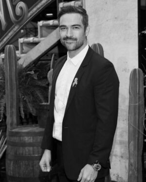 Alfonso Herrera Instagram - Ayer tuvimos pachanga @quevivamexico_cabrones