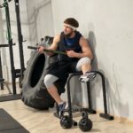 Ali Bagov Instagram - Снова сам по себе, снова сам за себя...🏋🏻