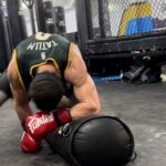 Ali Bagov Instagram - У меня нет желания быть жестоким, но у меня есть желания воткнуть нож 🔪