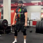 Ali Bagov Instagram - Да, тяжело, вопросов нет, но это все потом окупится. Победитель - тот, кто идет ДО КОНЦА! @ali_hulk_bagov @abdulla__sportzone @abdurahman_gitinovasov