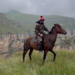 Ali Bagov Instagram - Самая сильная крепость - любовь к Родине.🏔️🏇#къэнжаль#адыгэщ! Джилу Су