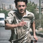 Ali Shadman Instagram - « مُردن در آب مطهر » نویسنده و کارگردان : نوید محمودی تهیه کننده : جمشید محمودی ✌🏽 عکس از : @peymandadashzadeh