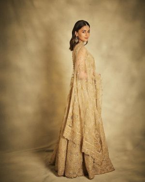 Alia Bhatt Thumbnail - 4.7 Million Likes - Most Liked Instagram Photos