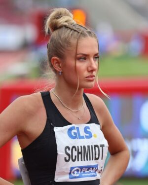 Alica Schmidt Instagram - Eyes on the prize 👀 It‘s nationals week 🔥 
📸 @paul_gnw 
#trackandfield