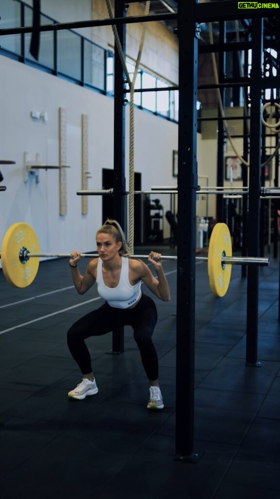 Alica Schmidt Instagram - Stick to the plan 🤞🏼 📸 @leonpixelmove #trackandfield #sprint #goals #gymmotivation #grind