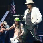 Alice Cooper Instagram - No rest for the wicked. Back on the road in one week! 🎟 https://AliceCooper.com 📸 @bengraves87