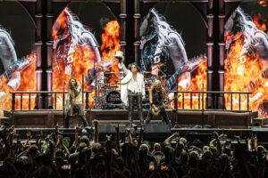Alice Cooper Instagram - Welcome to the Show

🎟 https://AliceCooper.com
📸 Alive Coverage