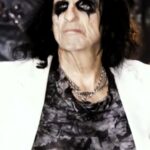 Alice Cooper Instagram - What deep cut have you been dying to hear live?