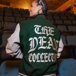 Alicia Keys Instagram - Wow!!!!! The Hell’s Kitchen opening countdown has begun!!! We had our FIRST week of rehearsals and the box office is officially open!!!! I HAD to pull up to the ICONIC Shubert Theatre on a double decker bus @hellskitchenbway themed 😍✨🤯 The fam was out and the hometown love is incredible!!! I love youuuuu!!!!!!! Tickets are on sale NOW!! I can’t wait for you to see this musical!!! You don’t want to miss this 😏😘