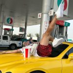 Alisher Morgenshtern Instagram - аутфит сегодня вот такой ребята Дубайское золото