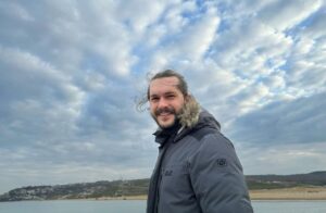 Alperen Duymaz Instagram - Duymazlar herkeslere iyi yıllar diler ❤️🎉