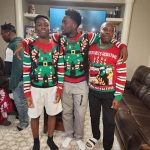 Alphonso Davies Instagram - Merry Christmas!🎄 Edmonton, Alberta