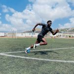 Alphonso Davies Instagram - Some off-season work 💪🏾💪🏾 Mykonos, Greece