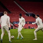 Alphonso Davies Instagram - Ready for tomorrow 💪🏾 #miasanmia #AD19⚡️ Manchester, United Kingdom