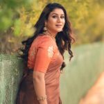 Alya Manasa Instagram - Happy women’s day to all the lovely 🥰 women out there #eventmode Team behind this beautiful attire Makeup @sharanyas_makeupartistry #womenpower Saree @thenmozhidesigns #womenpower Jewellery @new_ideas_fashions #womenpower Hairdo @shanthimakeupstudio #womenpower But Big THANKS to that one #MEN who showcased every women work today thru this photography beautifully @prasami_photography