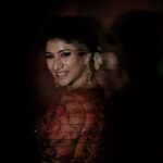 Alya Manasa Instagram - @alya_manasa ✨ MAKEUP - @jiyamakeupartistry STYLISH - @indu_ig HAIR - @marysbridalstudio OUTFIT - @yaradesigners SPACE - @arangaa.space