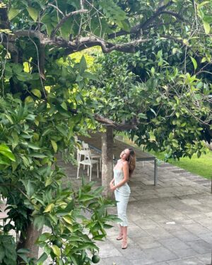 Alycia Debnam-Carey Instagram - ✨30✨🧚🏼‍♀️

Feeling so lucky, grateful and blessed. Thank you for all the beautiful birthday wishes. 🤍
