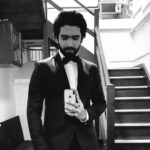 Amaal Mallik Instagram - #ThrowbackThursday The year was 2019 when I became the 2nd Indian to perform with the legendary @melbournesymphonyorchestra ♥️🎵 A big hug and thank you to my partner in crime & room mate on the trip @meghdeep_bose 🤪 who also happens to be one of the most prolific music producers of our music industry, for helping me carve out this dream on stage with his musical prowess and magical arrangements. The musicians from melbourne led by @knappfusion @the_mess & conductor #Brettkelly in this picture with us. It was truly the most unbelievable night of my life and I couldn’t have done it without the support of my pillars of strength @mourjo @gchawla62 along with my mother @jyothimalik who has been the backbone of our family through and through. Thank you @mitulange @shrutidaga8 @iffmelbourne for making this happen 🤗 #WeTheBlessedMusic #KaunTujhe #ChaleAana #MainHoonHeroTera #BolDoNaZara #RokeNaRukeNaina #MainRahoonYaNaRahoon #TuBhoolaJise #AmaalMallik