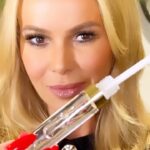 Amanda Holden Instagram - #ad Game face Tuesday! Packed my @revolutionpro faves! I’m off to Italy to put the finishing touches to the house 🇮🇹#AmandaAndAlanItalianJob