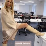 Amanda Holden Instagram - Skirt @nextofficial Top @prettylavishuk Boots @lkbennettlondon
