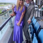 Amanda Holden Instagram - @chattyman with his favourite Nag #RoyalAscot #racingwithpride @itv @itvxofficial 🎩@victoriagrant x @stephenwebsterjewellery collab