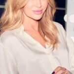 Amanda Holden Instagram - HOT OFF THE PRESS! Beam Bright from @makeuprevolution ❤️ AMANDA20 = 20% on RevolutionBeauty.com 💋 Beautiful, glowy, silky, youthful looking skin for Christmas and beyond #Ad