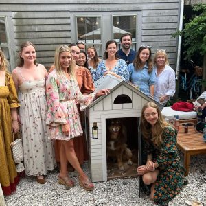 Amanda Seyfried Instagram - We brought @makeitcutekids to Nantucket’s @manymoons shop with @greenwich_play and it was wonderful.
