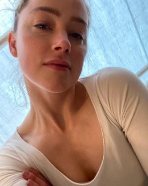 Amber Heard Instagram - Bring it on, Friday