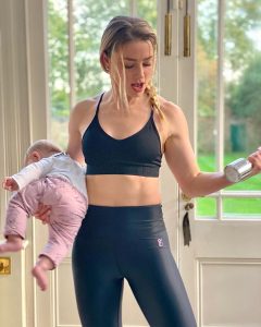 Amber Heard Instagram - Multitasking mama 💪