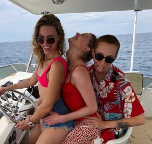 Amber Heard Instagram - Missing the trans-wich right about now 🥪 #TransDayofVisibility