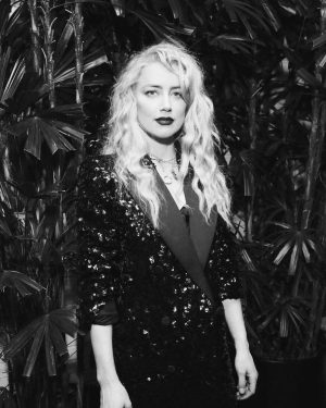 Amber Heard Instagram - Oh you know, just a quick sparkle moment to zhuzh it up!