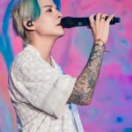Amber Liu Instagram - HONGKONG!! I really hope you all didnt lose your voices 😅 i would like to announce I FINALLY SECURED THE BUBBLE WAFFLES… and ate it all before i could take a pic haha what another crazy night rocking out with you all 🤘🤘and forthe cantonese lesson YUN SIU ZIT FAAI LOK!! THANK U AND SEE U IN TIAN JIN!! 🧡💛 #NoMoreSadSongsTour